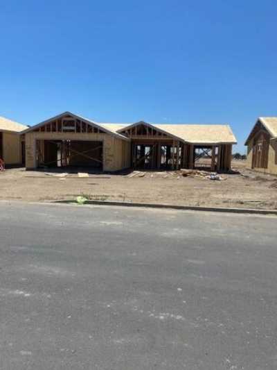 Home For Sale in Porterville, California