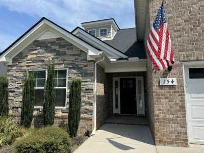 Home For Sale in Pleasant View, Tennessee