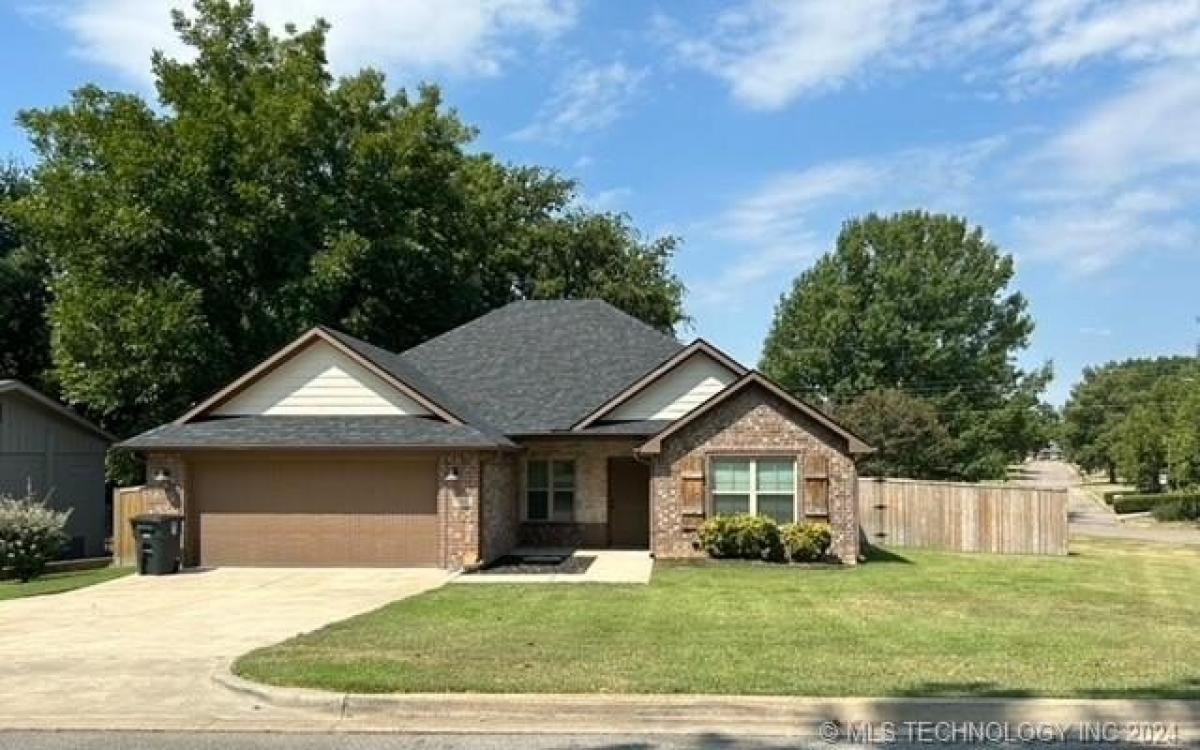 Picture of Home For Sale in Durant, Oklahoma, United States