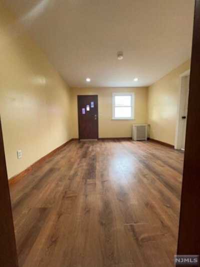 Home For Sale in Kearny, New Jersey