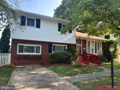 Home For Rent in Bethesda, Maryland