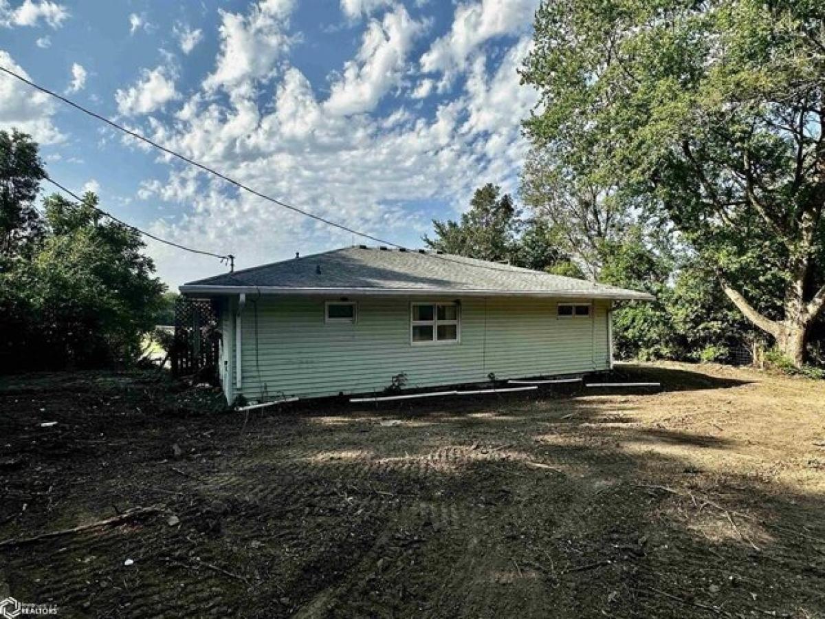 Picture of Home For Sale in Bedford, Iowa, United States