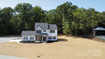 Home For Sale in Marshville, North Carolina