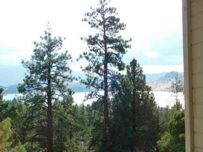 Home For Sale in Weed, California