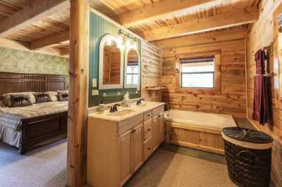 Home For Sale in Cloudcroft, New Mexico