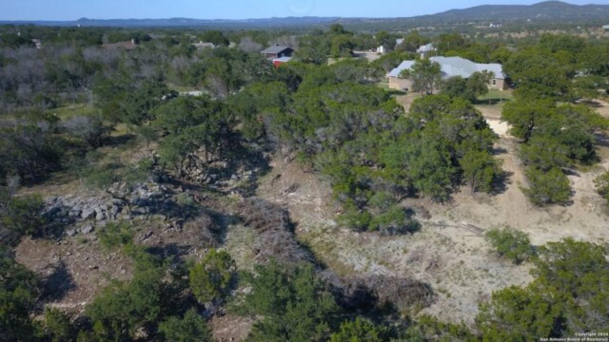 Picture of Residential Land For Sale in Bandera, Texas, United States