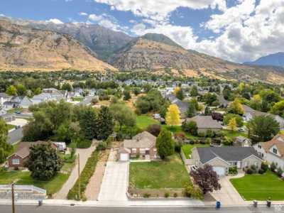 Home For Sale in Pleasant Grove, Utah