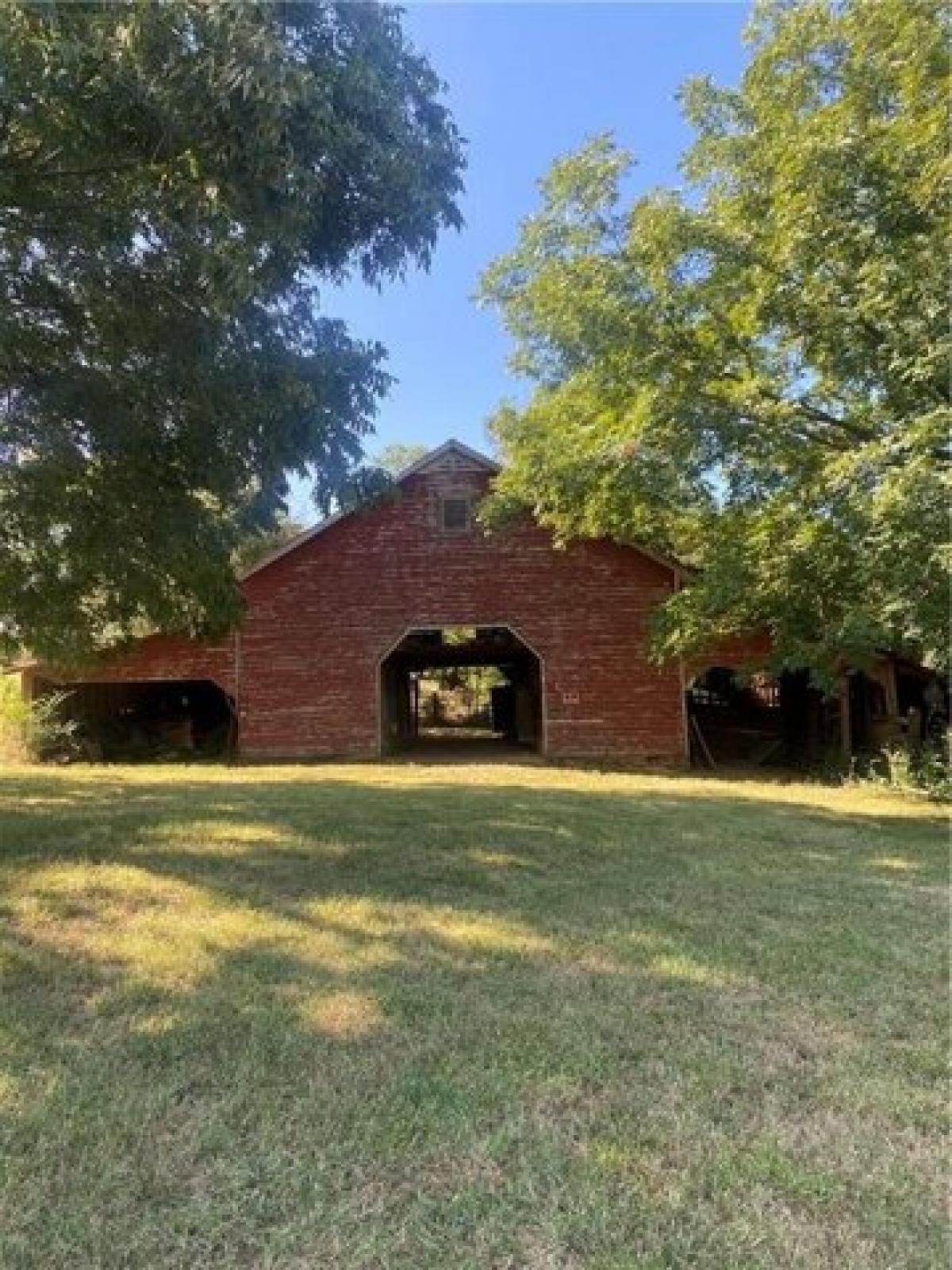 Picture of Home For Sale in Rydal, Georgia, United States