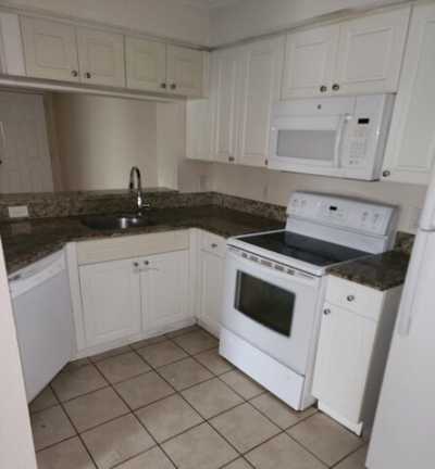 Apartment For Rent in Palm Beach Gardens, Florida