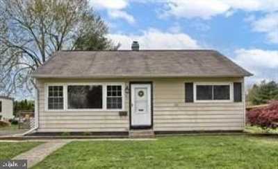 Home For Sale in Camp Hill, Pennsylvania