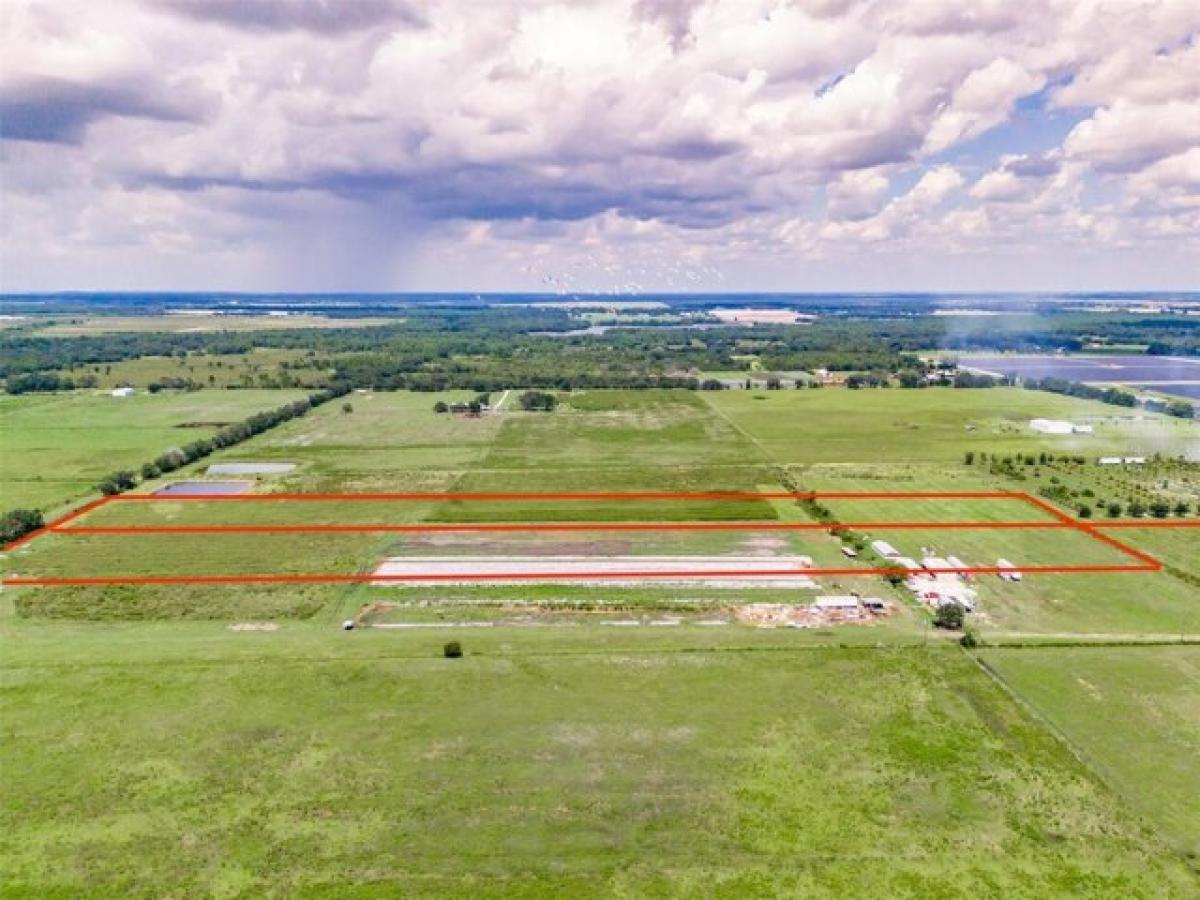 Picture of Residential Land For Sale in Wimauma, Florida, United States