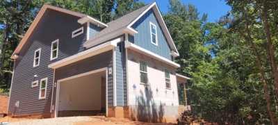 Home For Sale in Travelers Rest, South Carolina