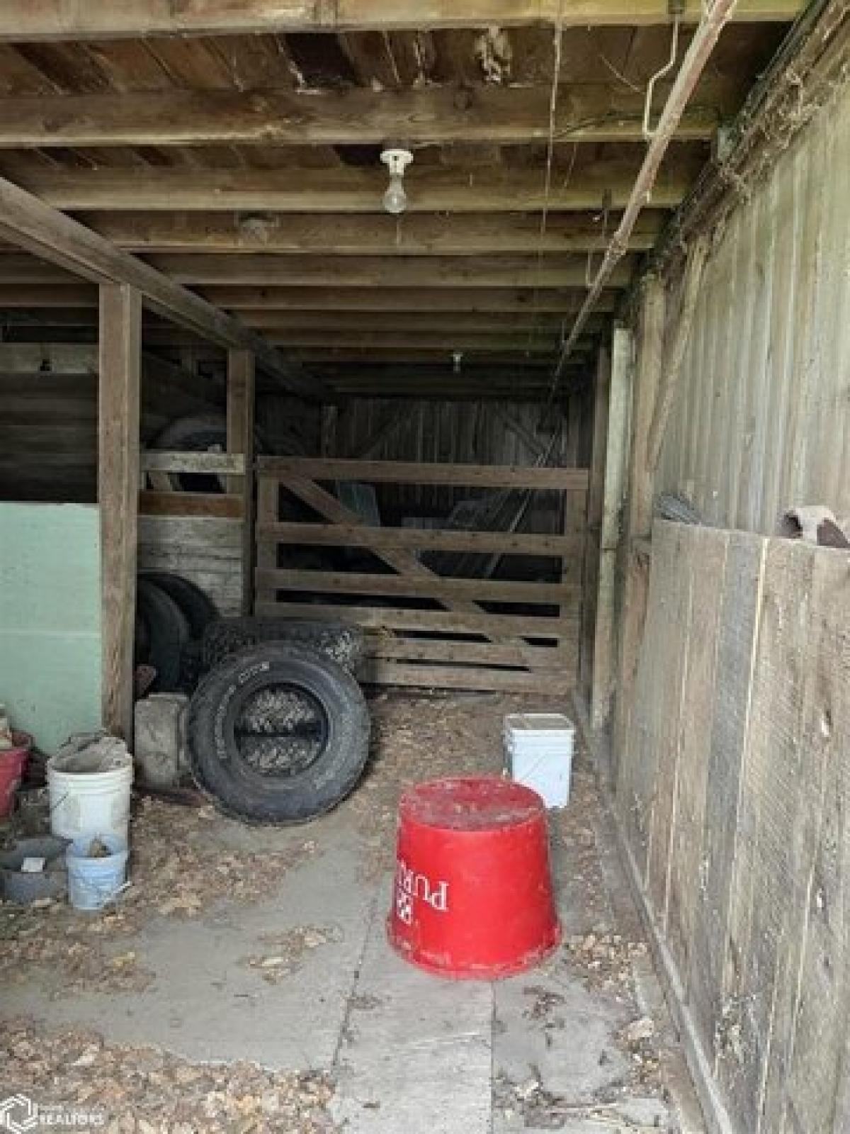 Picture of Home For Sale in Hedrick, Iowa, United States