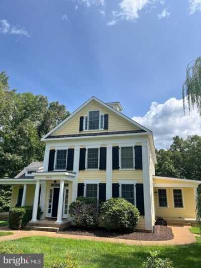 Home For Rent in Warrenton, Virginia