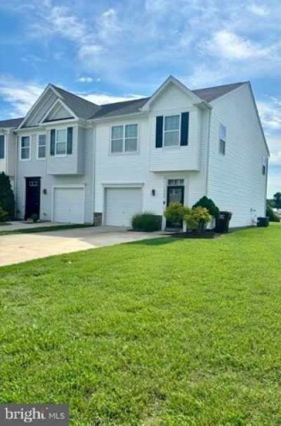 Home For Sale in Fruitland, Maryland