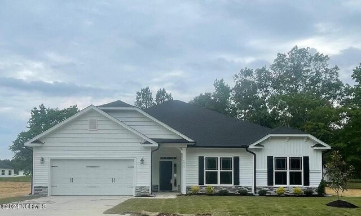 Picture of Home For Sale in Bailey, North Carolina, United States