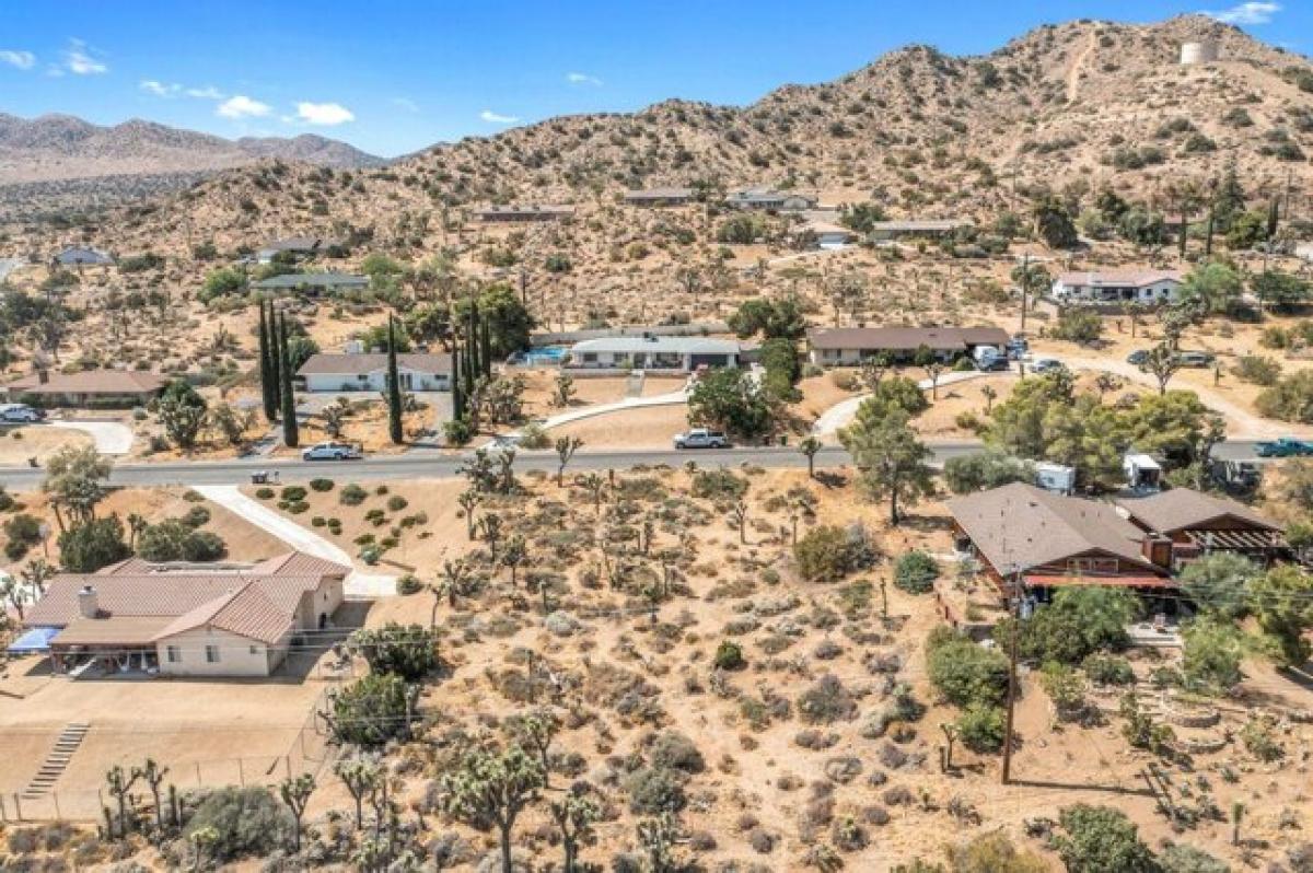 Picture of Residential Land For Sale in Yucca Valley, California, United States