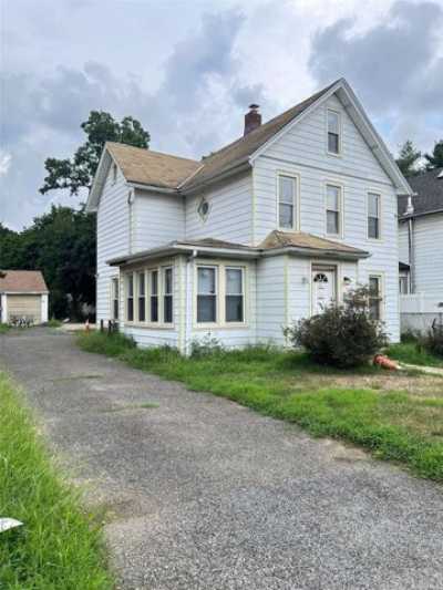 Home For Sale in Hempstead, New York