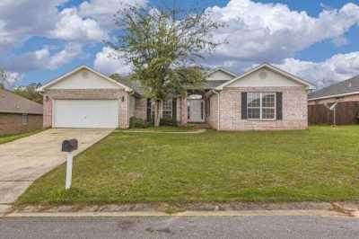 Home For Rent in Crestview, Florida