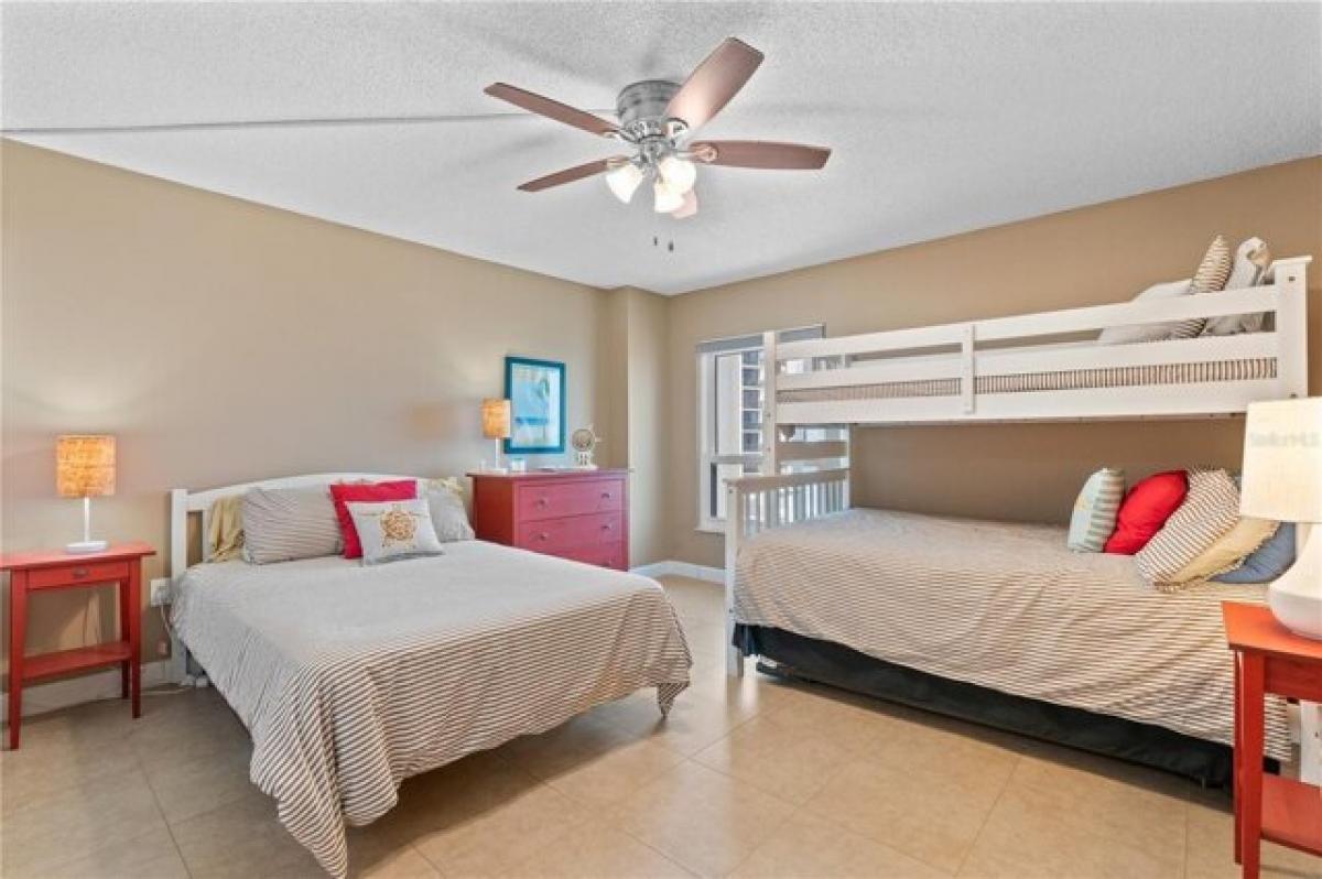 Picture of Home For Sale in Clearwater Beach, Florida, United States