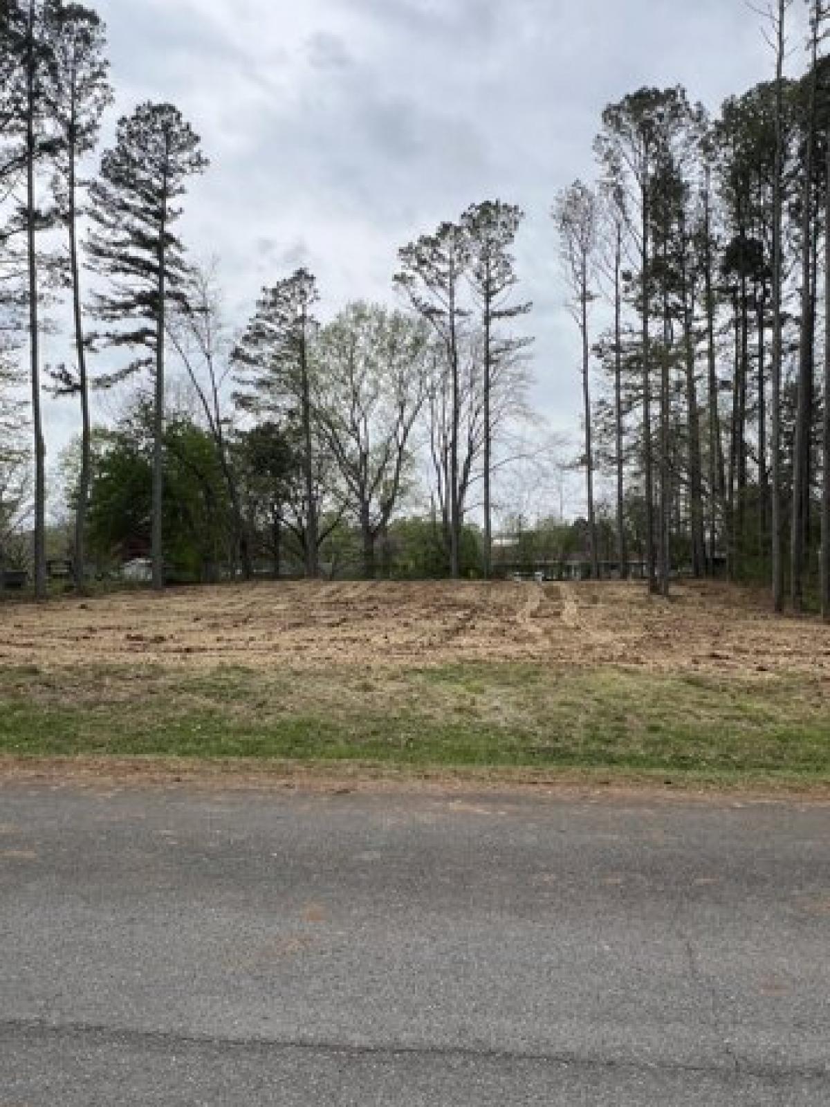 Picture of Residential Land For Sale in Winchester, Tennessee, United States