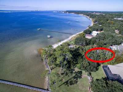 Residential Land For Sale in Navarre, Florida