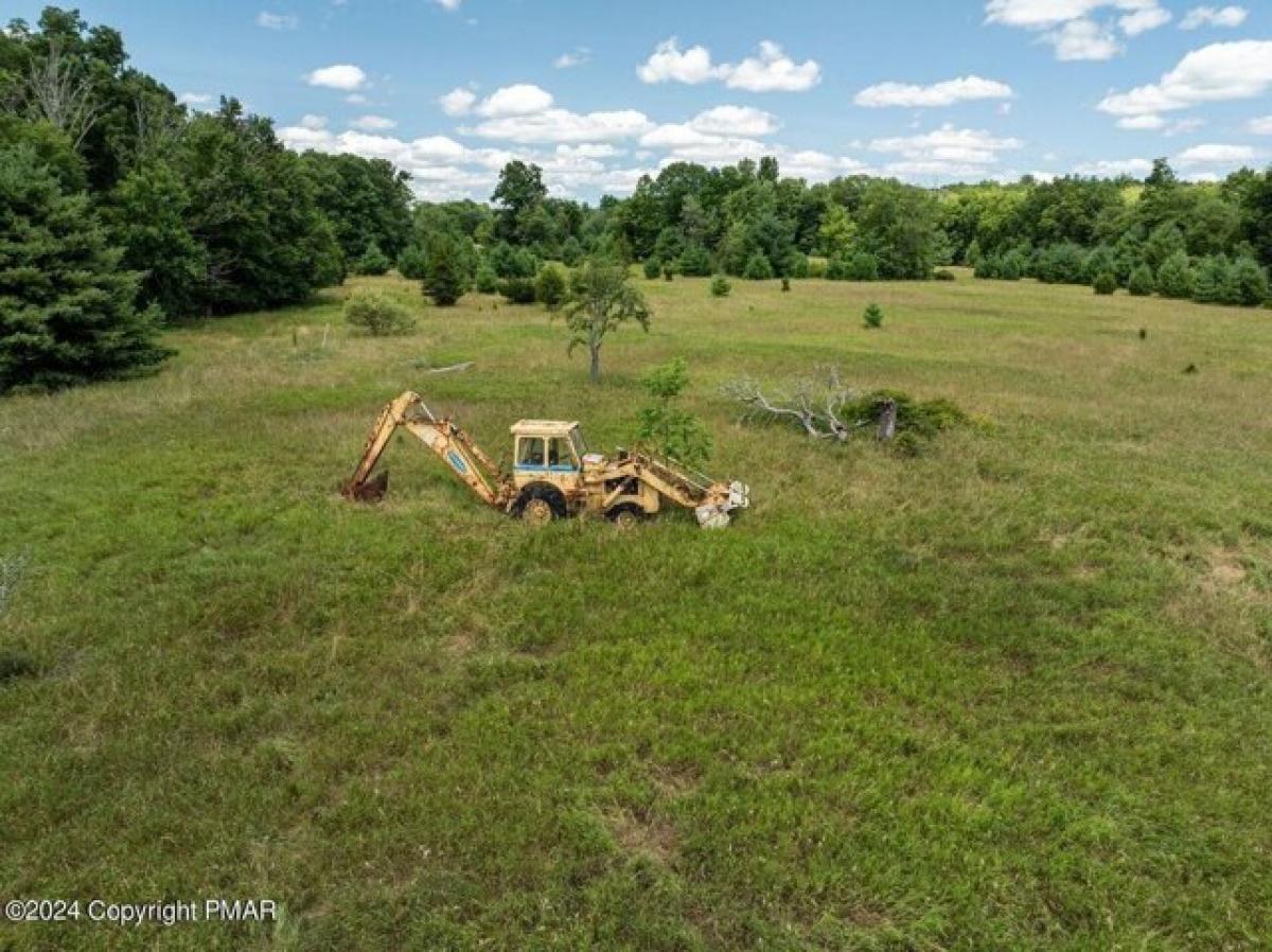 Picture of Residential Land For Sale in East Stroudsburg, Pennsylvania, United States