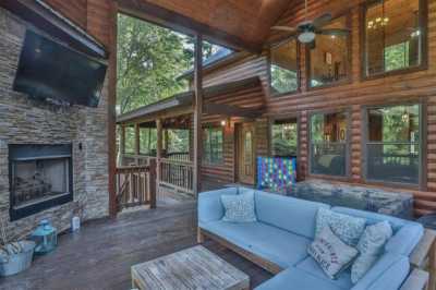 Home For Sale in Broken Bow, Oklahoma