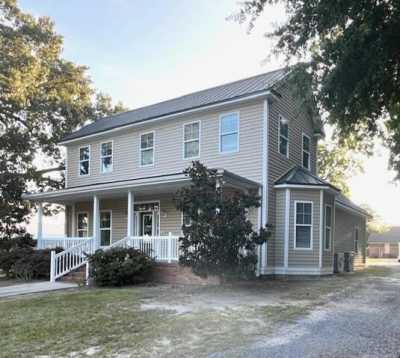 Home For Sale in Manning, South Carolina