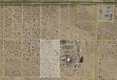 Residential Land For Sale in Palmdale, California