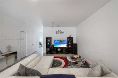 Home For Sale in Miami Lakes, Florida