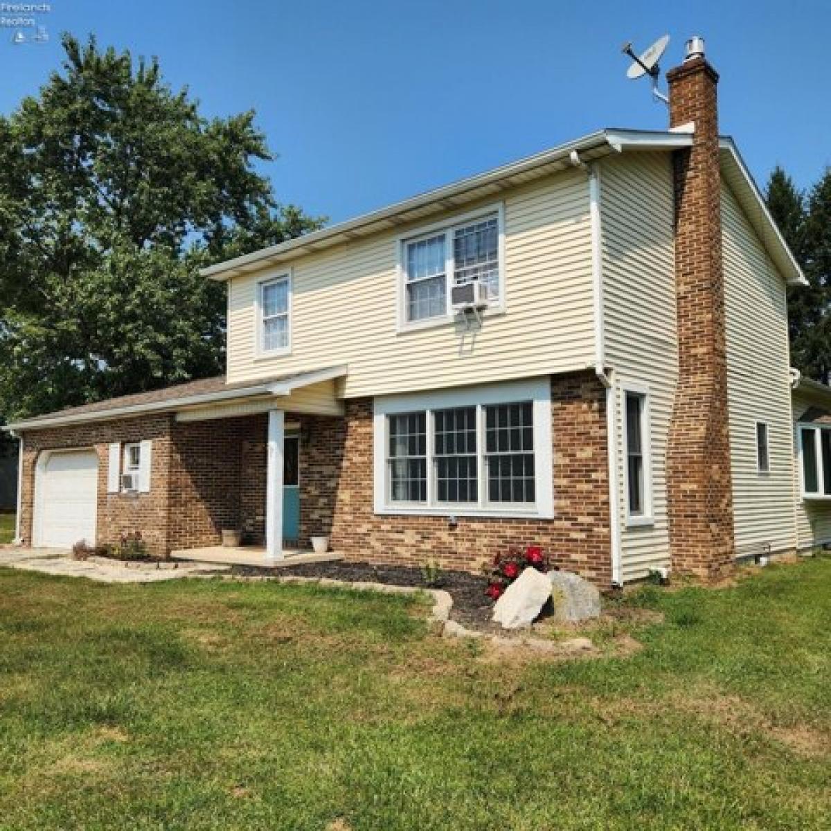 Picture of Home For Sale in Gibsonburg, Ohio, United States