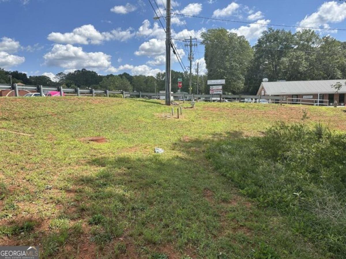 Picture of Residential Land For Sale in Dacula, Georgia, United States