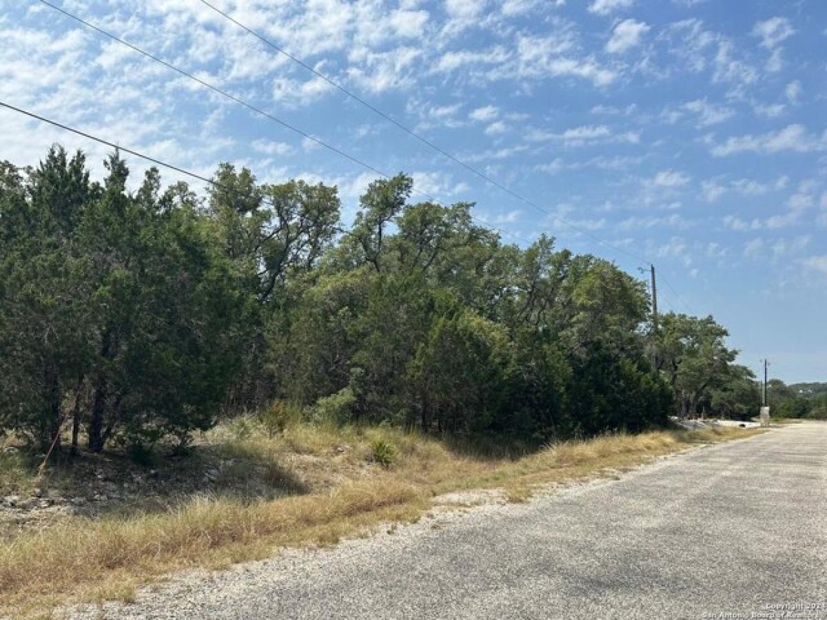 Picture of Residential Land For Sale in Spring Branch, Texas, United States