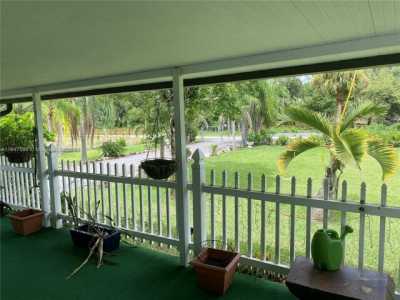 Home For Sale in Clewiston, Florida