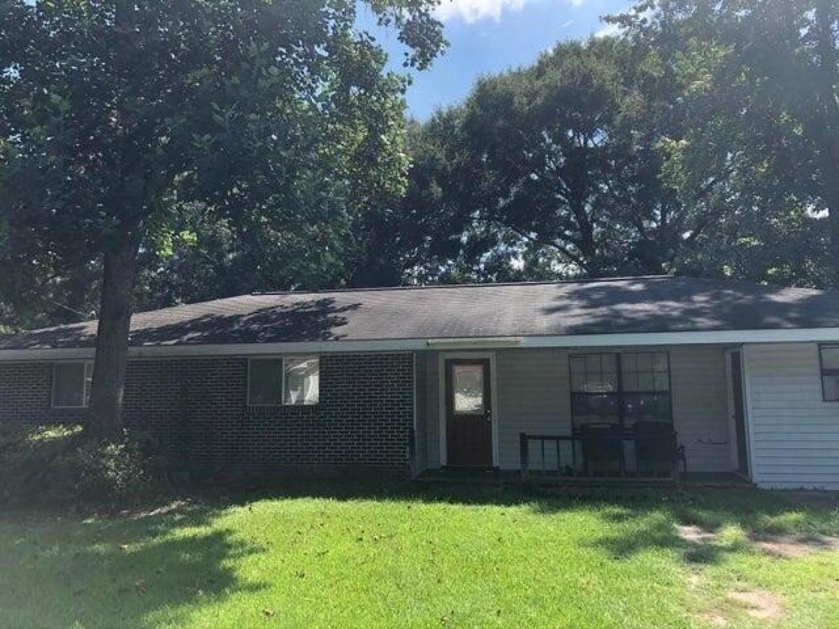 Picture of Home For Rent in Petal, Mississippi, United States