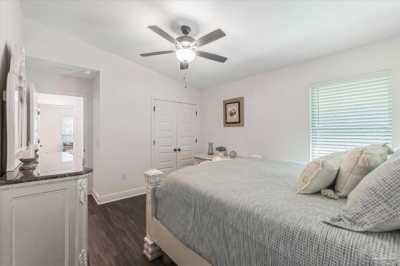 Home For Sale in Pace, Florida