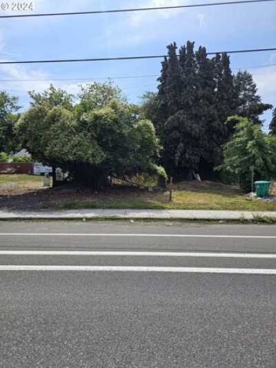 Residential Land For Sale in Portland, Oregon