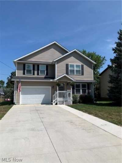 Home For Sale in Northfield, Ohio