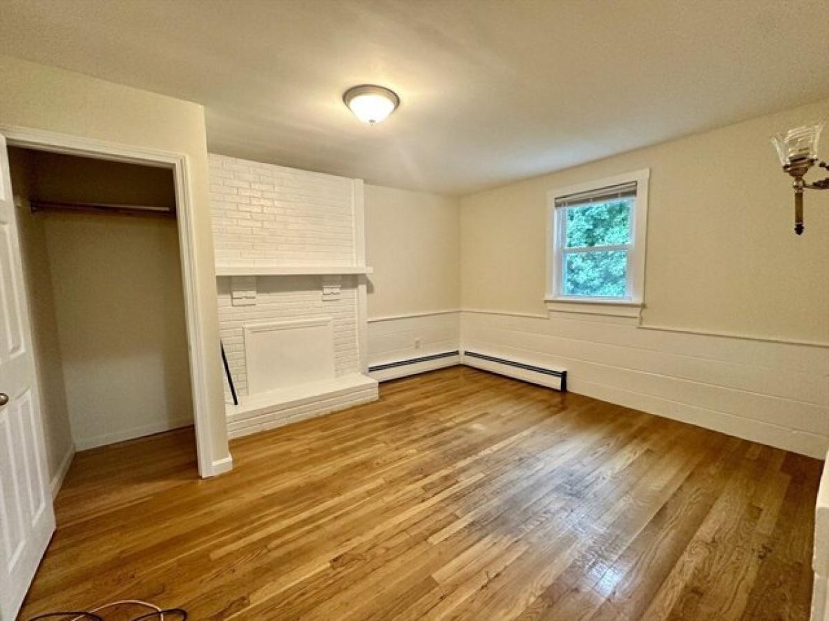 Picture of Apartment For Rent in Lowell, Massachusetts, United States