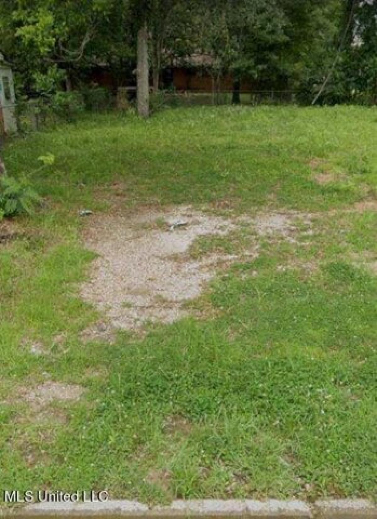 Picture of Residential Land For Rent in Laurel, Mississippi, United States