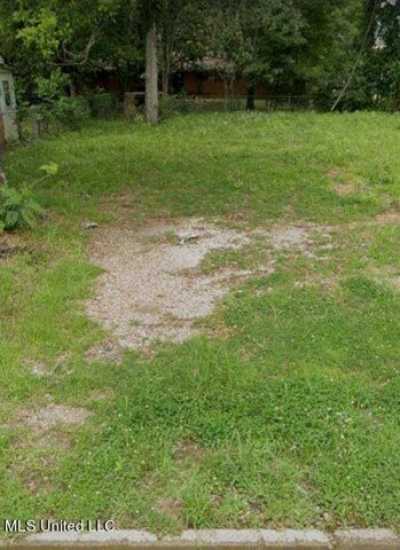 Residential Land For Rent in Laurel, Mississippi