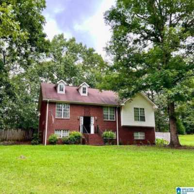 Home For Sale in Woodstock, Alabama