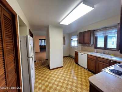 Home For Sale in Schenectady, New York