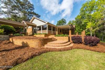 Home For Sale in Hawkinsville, Georgia