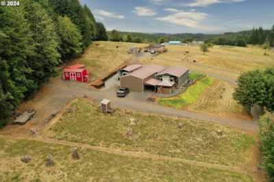 Home For Sale in Saint Helens, Oregon