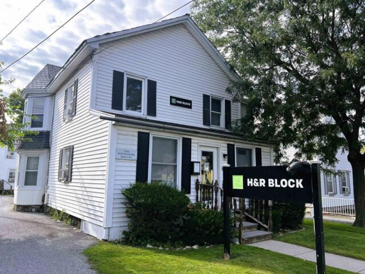 Picture of Home For Sale in Bennington, Vermont, United States