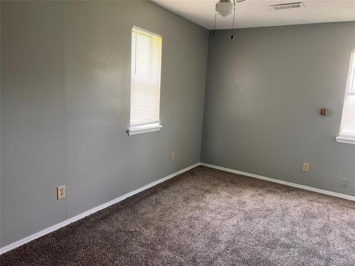 Picture of Home For Rent in Tuttle, Oklahoma, United States