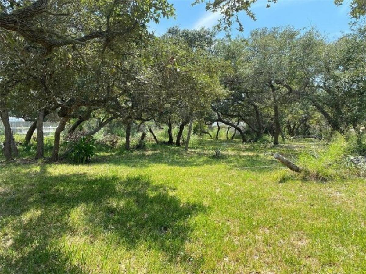 Picture of Residential Land For Sale in Aransas Pass, Texas, United States