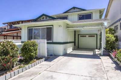 Home For Rent in Daly City, California